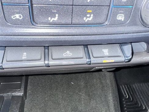 Used 2015 Chevrolet Silverado 2500 W/T w/ WT Convenience Package image 15