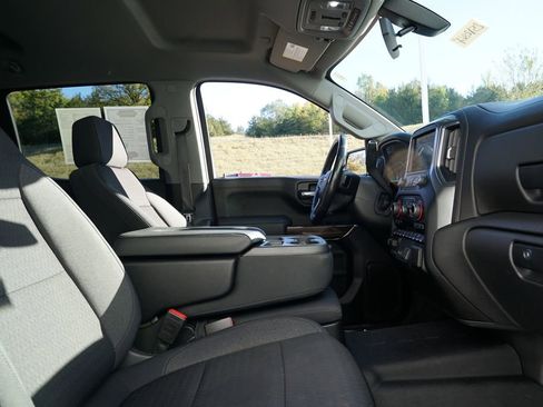 Certified 2021 Chevrolet Silverado 1500 LT w/ All Star Edition Plus image 31