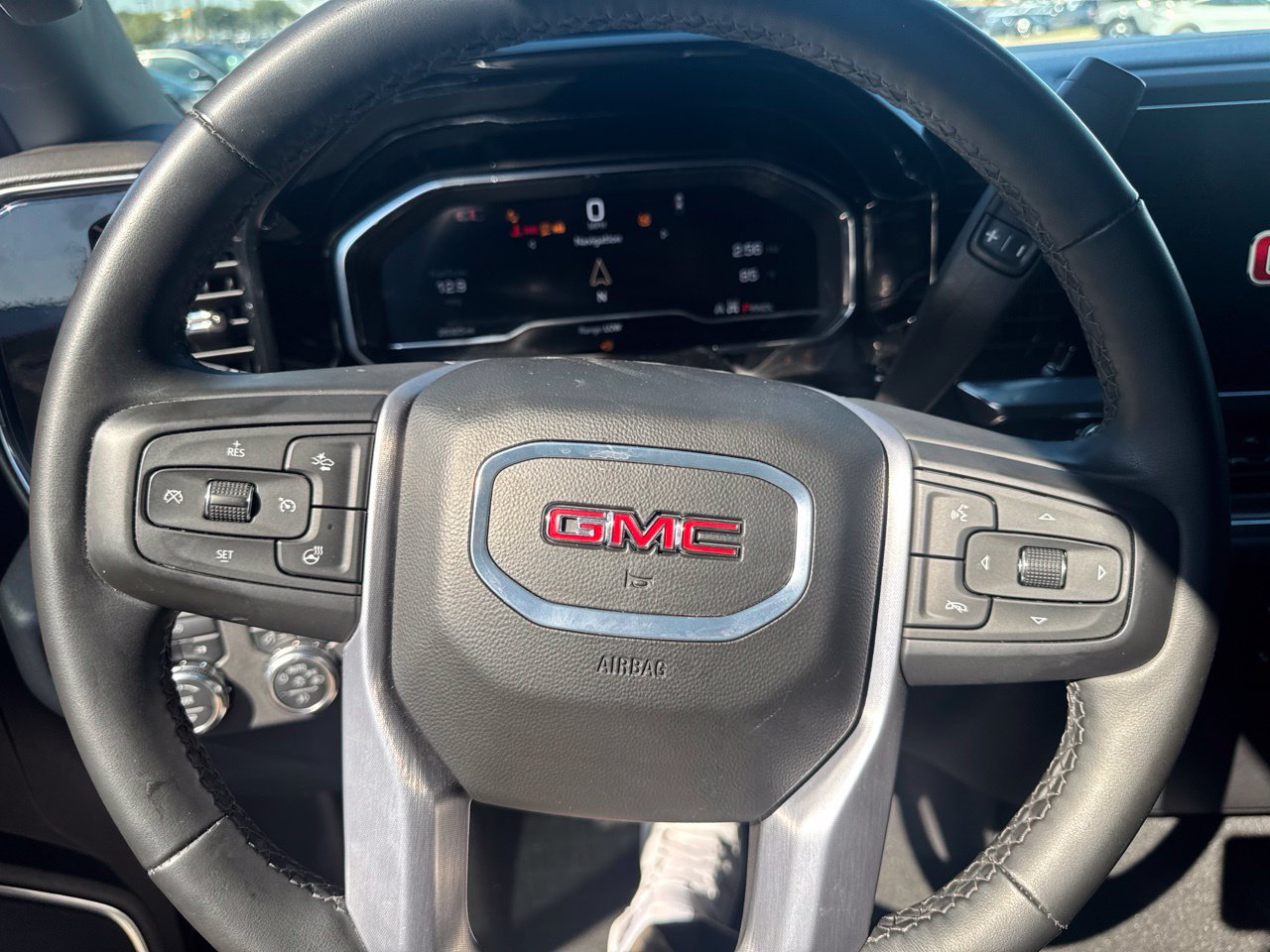 Used 2024 GMC Sierra 1500 Elevation AWD/4WD image 10