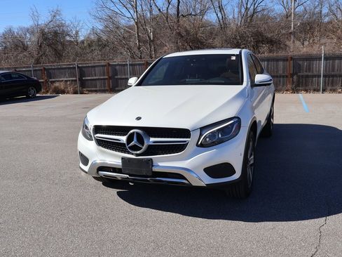Certified 2019 Mercedes-Benz GLC 300 4MATIC Coupe image 2