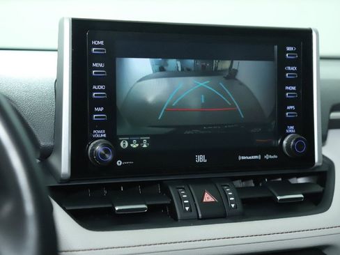Used 2021 Toyota RAV4 Limited image 32