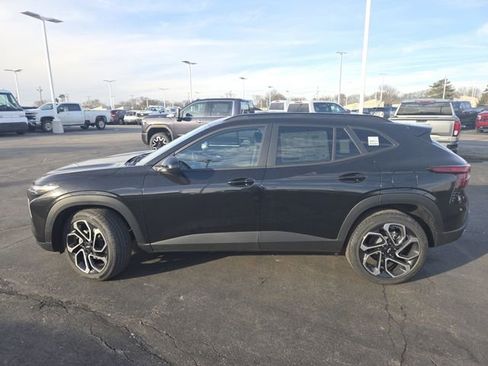 New 2026 Chevrolet Trax RS w/ Driver Confidence Package image 22