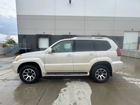 Used 2003 Lexus GX 470 AWD/4WD image 2