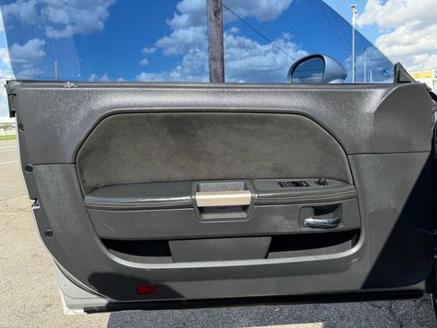 Used 2012 Dodge Challenger SRT8 image 18