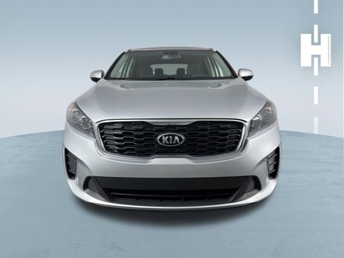 Used 2020 Kia Sorento LX image 2