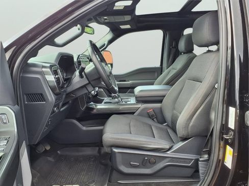 Used 2022 Ford F150 XLT w/ Equipment Group 302A High AWD/4WD image 15