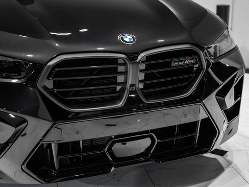 Used 2024 BMW X5 M Competition w/ Executive Package image 11