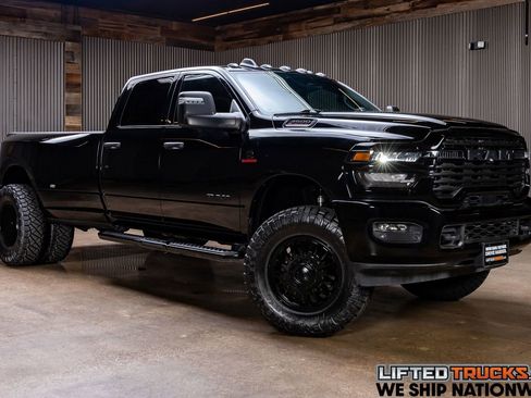 Used 2025 RAM 3500 Lone Star image 1