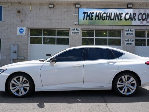 Used 2023 Acura TLX w/ Technology Package FWD image 3