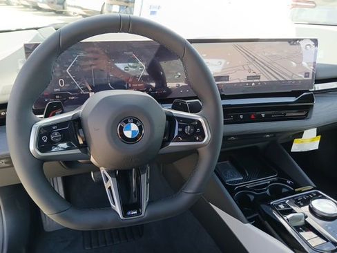 New 2026 BMW 530i w/ M Sport Package RWD image 21