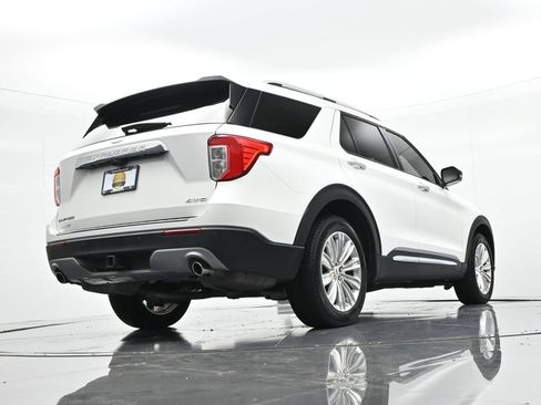 Used 2023 Ford Explorer Limited w/ Limited Technology Package AWD/4WD image 25