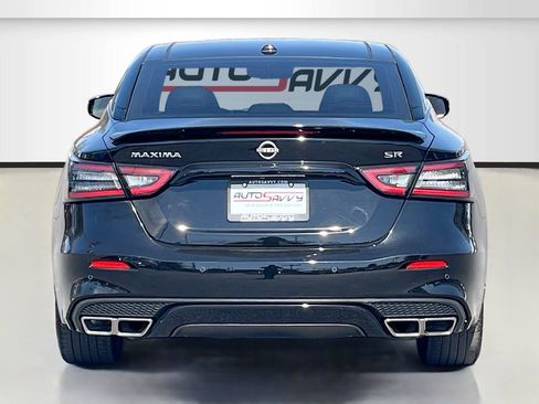 Used 2023 Nissan Maxima SR w/ Sport Mat Group FWD image 6