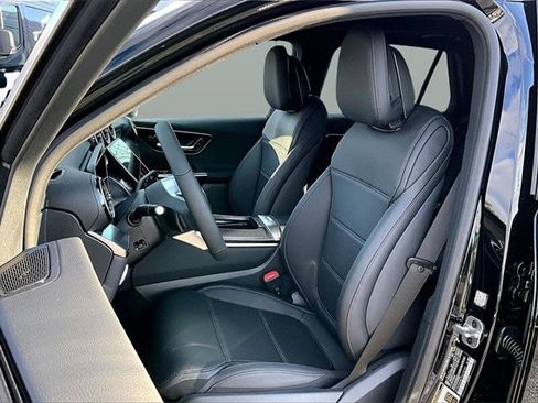 New 2026 Mercedes-Benz GLC 300 4MATIC image 12