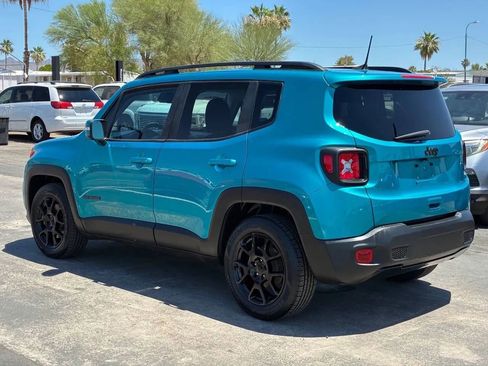 Used 2020 Jeep Renegade Altitude w/ UConnect 8.4 Nav Group FWD image 5
