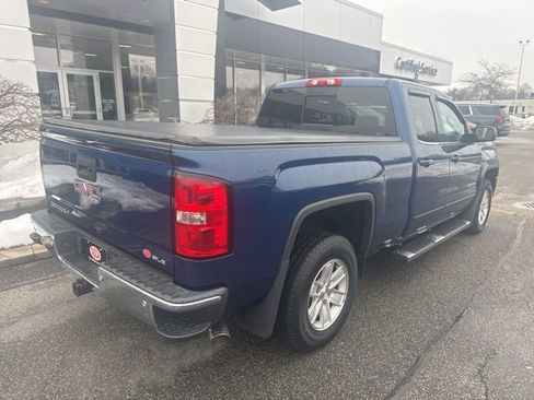 Used 2017 GMC Sierra 1500 SLE w/ SLE Value Package image 10