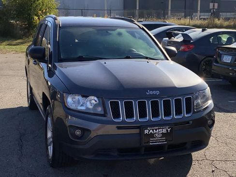 Used 2016 Jeep Compass Sport w/ Power Value Group image 8