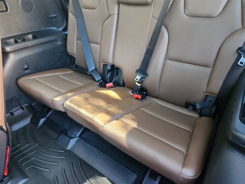Used 2022 Kia Telluride SX w/ SX Prestige Package image 30