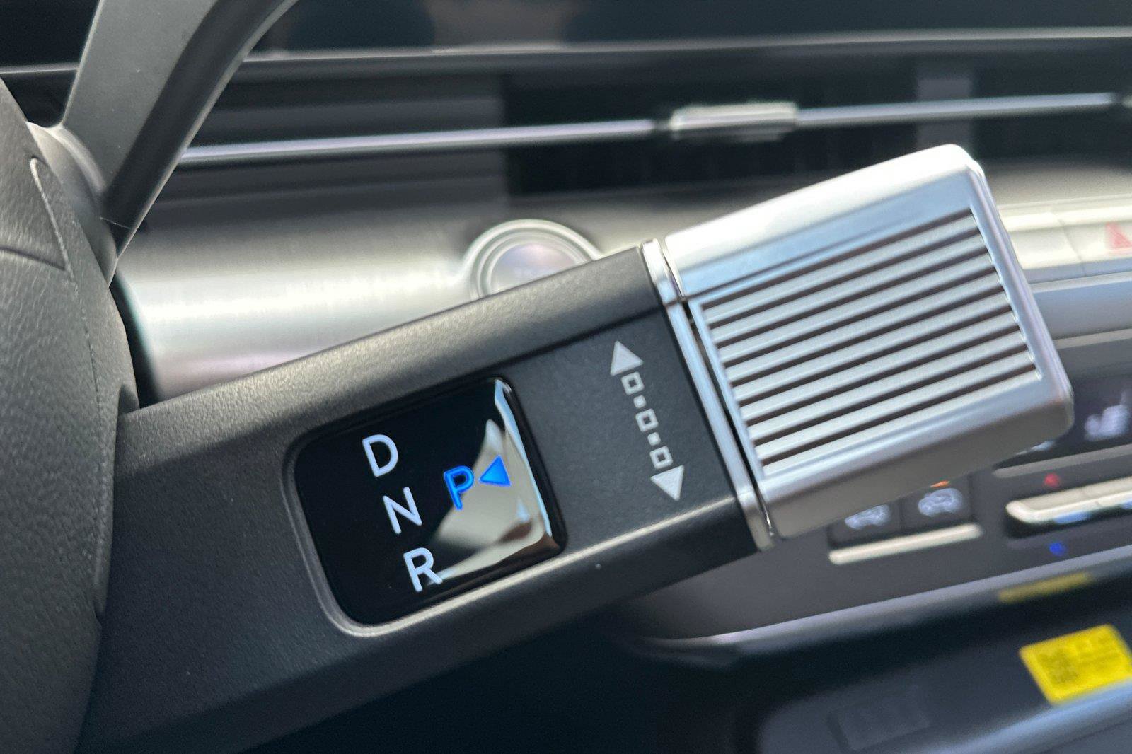 New 2027 Hyundai Kona Limited FWD image 20
