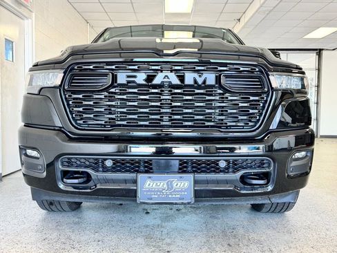 Certified 2025 RAM 1500 Big Horn AWD/4WD image 4