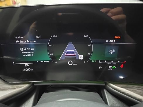 Used 2025 Audi Q5 Premium w/ Convenience Package AWD/4WD image 22