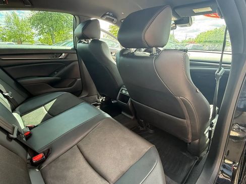 Used 2022 Honda Accord Sport image 8