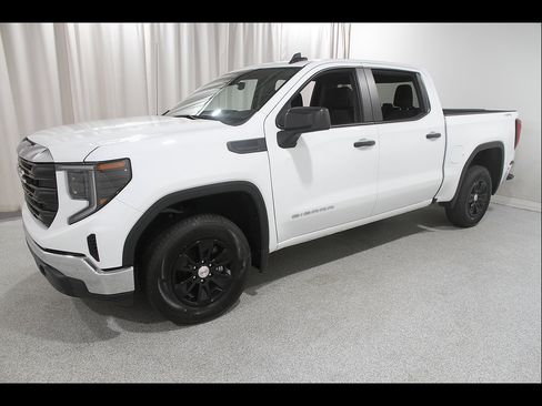 Used 2024 GMC Sierra 1500 Pro w/ Pro Value Package AWD/4WD image 3