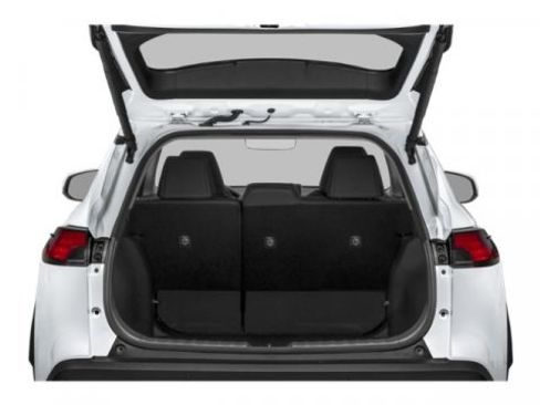 Used 2023 Toyota Corolla Cross XLE w/ Convenience Package image 11