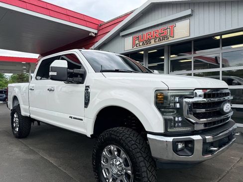 Used 2021 Ford F250 Lariat w/ Lariat Ultimate Package AWD/4WD image 16