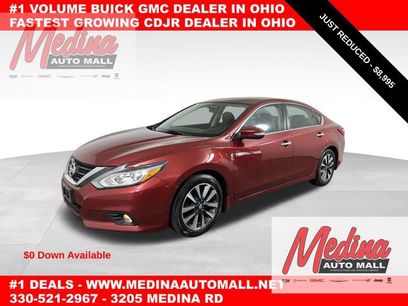 Used 2017 Nissan Altima 2.5 SV w/ Convenience Package