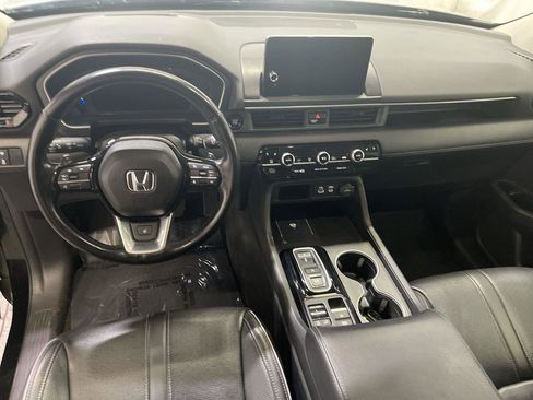 Certified 2023 Honda Pilot Elite image 14
