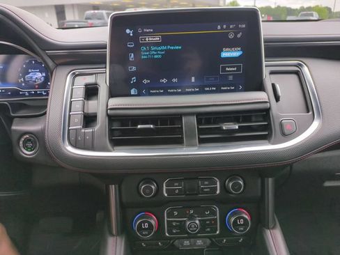 Used 2024 Chevrolet Suburban RST w/ Luxury Package AWD/4WD image 21