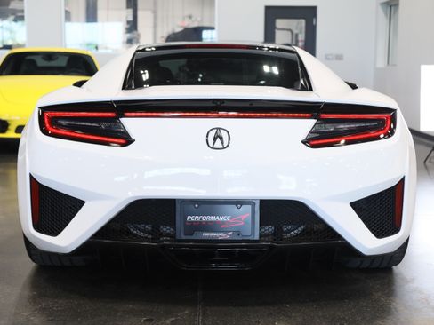 Used 2017 Acura NSX AWD/4WD image 5