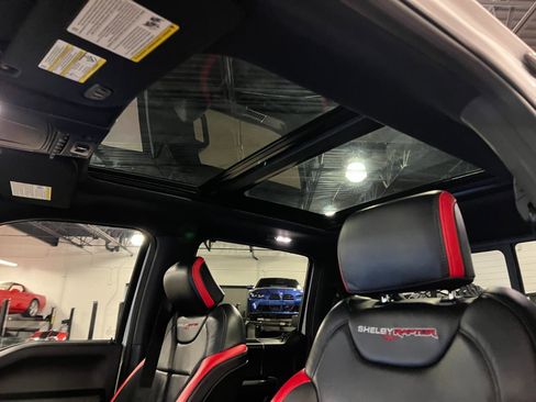 Used 2019 Ford F150 Raptor w/ Equipment Group 802A Luxury AWD/4WD image 24