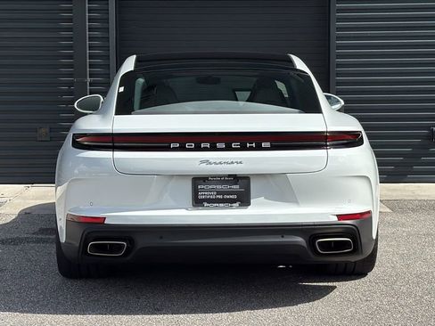 Certified 2025 Porsche Panamera RWD image 23