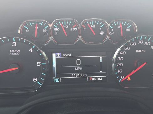 Used 2016 Chevrolet Suburban LTZ AWD/4WD image 19