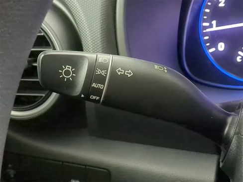 Used 2019 Hyundai Kona SE image 25