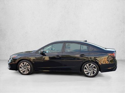 Used 2023 Subaru Legacy Limited image 9