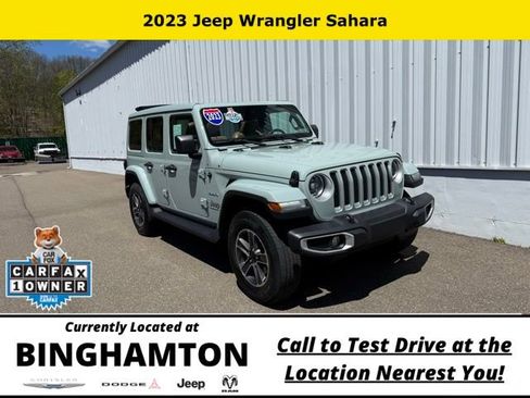 Used 2023 Jeep Wrangler Unlimited Sahara w/ LED Lighting Group AWD/4WD image 2