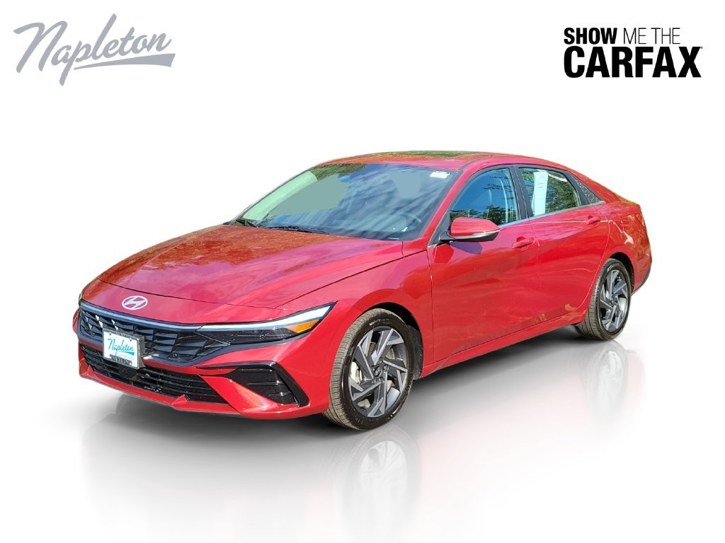 Used 2025 Hyundai Elantra Limited FWD image 1