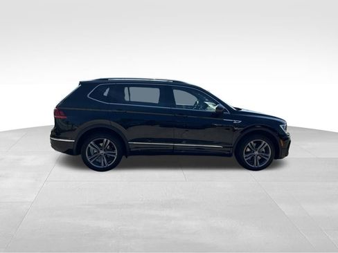 Used 2019 Volkswagen Tiguan SEL R-Line image 6