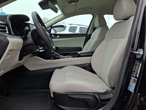 Used 2021 Kia K5 LXS image 17