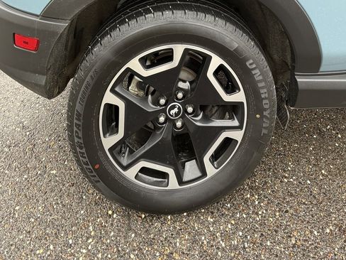 Used 2023 Ford Bronco Sport Outer Banks w/ Tech Package image 14