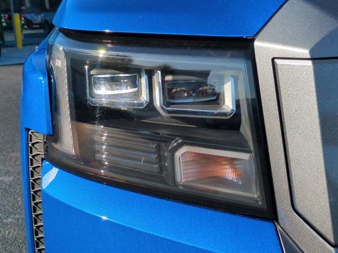 New 2026 Nissan Frontier SV w/ SV Convenience Package image 10