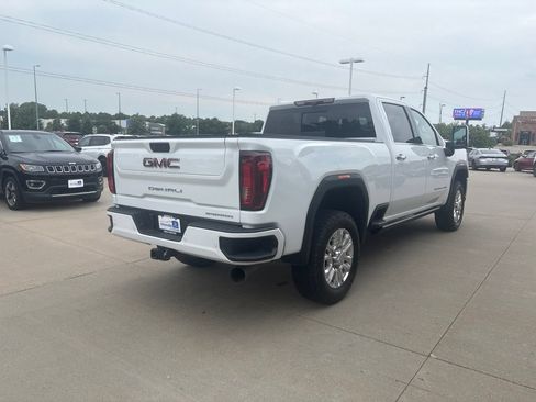 Used 2023 GMC Sierra 2500 Denali w/ Denali Ultimate Package AWD/4WD image 5