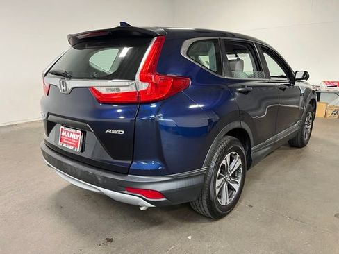 Used 2017 Honda CR-V LX image 3