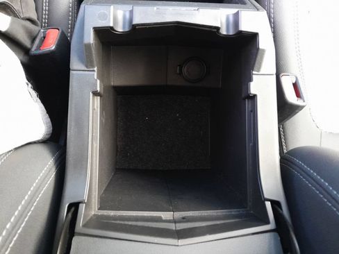 Used 2022 Subaru Forester Premium AWD/4WD image 27