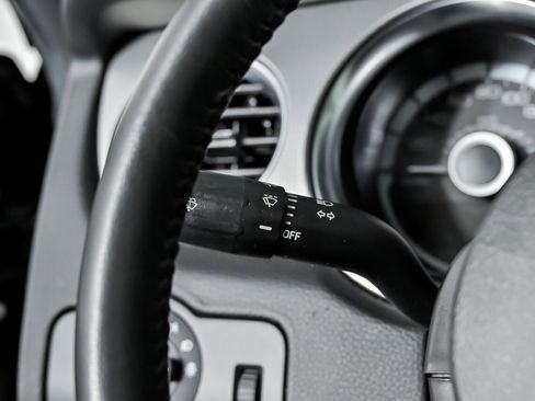 Used 2013 Ford Mustang Shelby GT500 RWD image 27