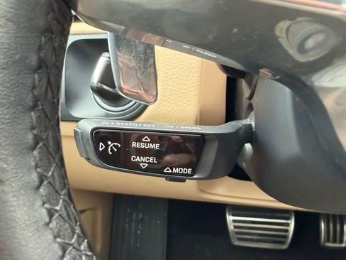 Used 2019 Porsche Cayenne S w/ Premium Plus Package image 37