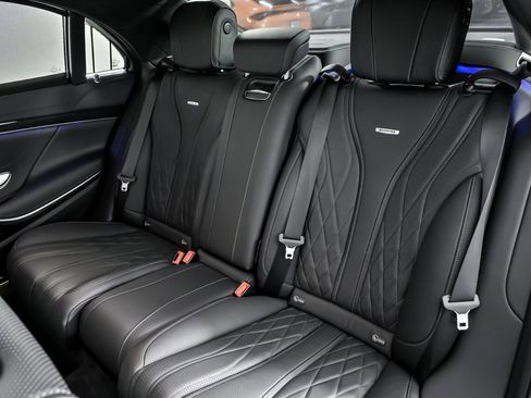 Used 2020 Mercedes-Benz S 63 AMG 4MATIC Sedan image 25
