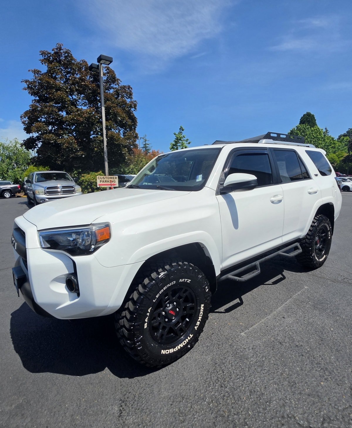 Used 2016 Toyota 4Runner SR5 AWD/4WD image 1